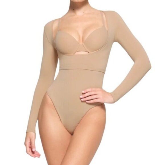 Skims XS Barely There Shapewear Arm Shaper Open Bust Clay NWT - Picture 5 of 7